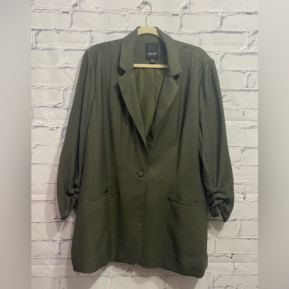 Vera Wang olive green blazer